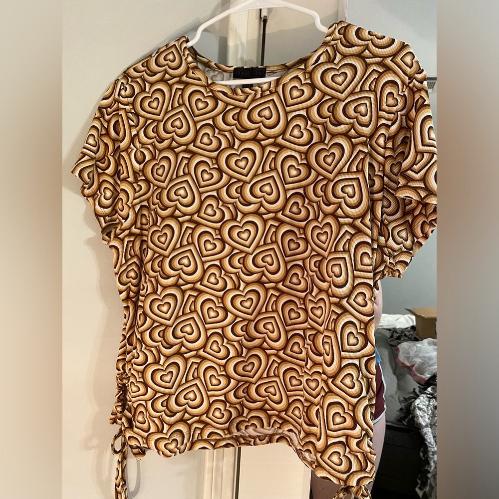 Heart scrunch tee shirt